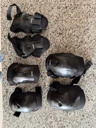 Protecciones patinaje Oxelo (rodilleras, coderas)