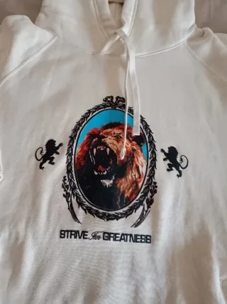 Sudadera Nike Blanca con León