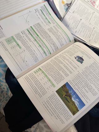 Libro empresa y diseño de modelo de negocios 2bach