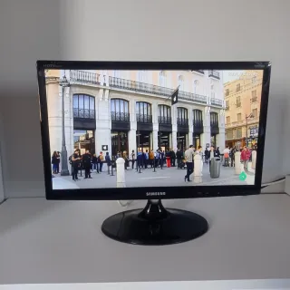 TV Samsung 22 pulgadas HD.No es smart tv