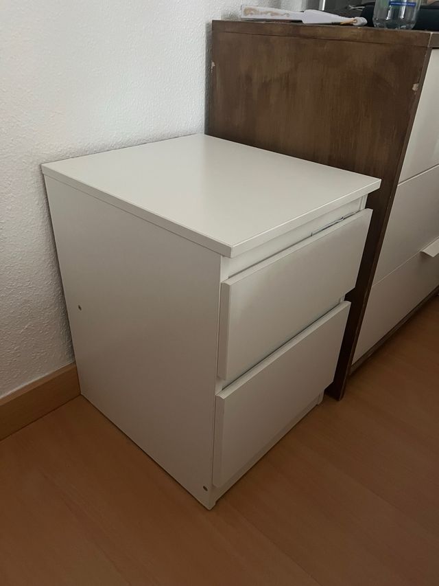 Mesita de noche blanca KULLEN IKEA
