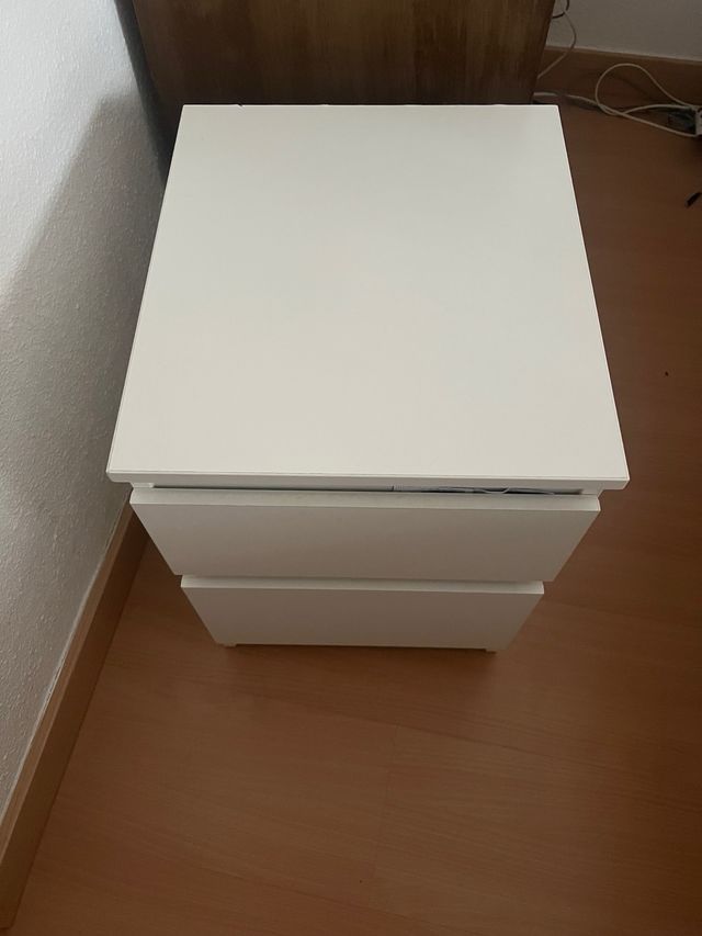 Mesita de noche blanca KULLEN IKEA