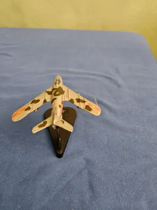 Modellino Aereo MiG-17 Fresco