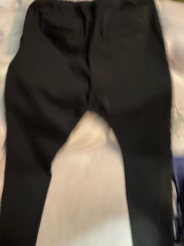 pantalon negro diseño
