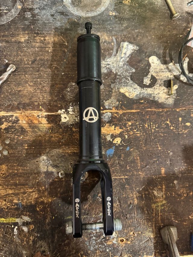 Horquilla Apex Negra