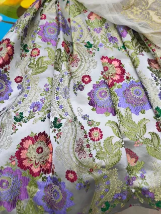 Traje de Fallera Oro y blanco