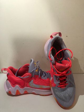 Zapatillas Baloncesto Nike Talla 42