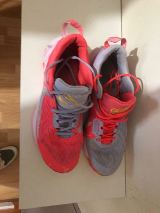 Zapatillas Baloncesto Nike Talla 42