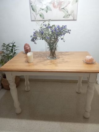 Mesa de comedor de pino macizo