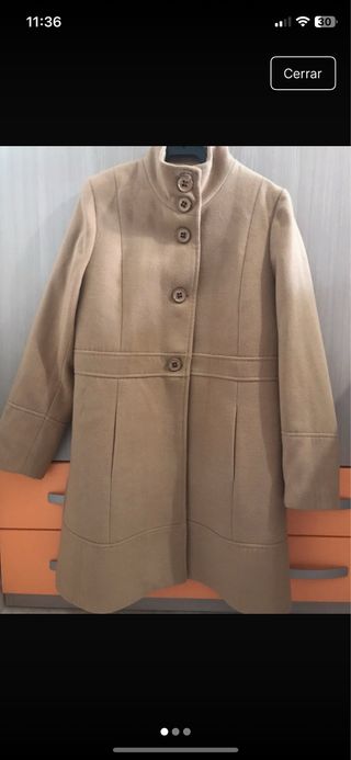 Abrigo de paño beige