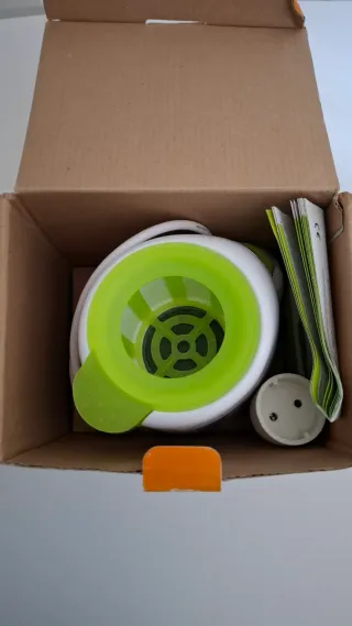 Calienta biberones marca Jane para casa y coche