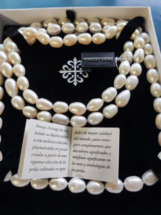 Collar 2 vueltas perlas Amaya Arzuaga
