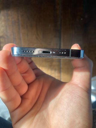 iPhone 12 Pro - 128GB - Grafito - 86% salud