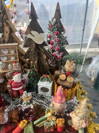 Casa di Babbo Natale con luci