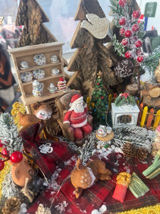 Casa di Babbo Natale con luci