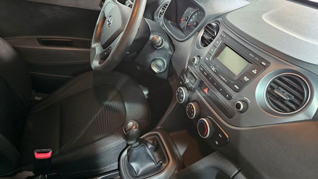 Hyundai i10 2018 Etiqueta C Verde