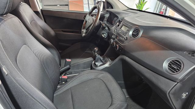 Hyundai i10 2018 Etiqueta C Verde