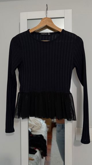 Camiseta peplum negra