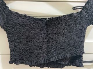 Top negro Bershka elástico