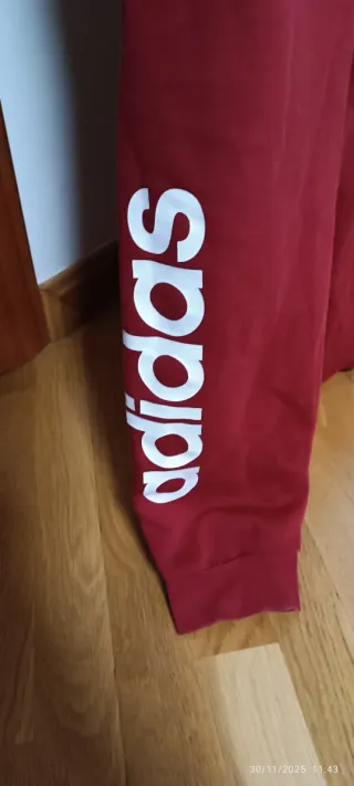 Pantalón Adidas Rojo