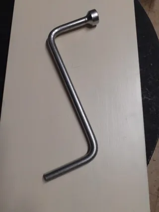 Llave de tuercas BMW 17