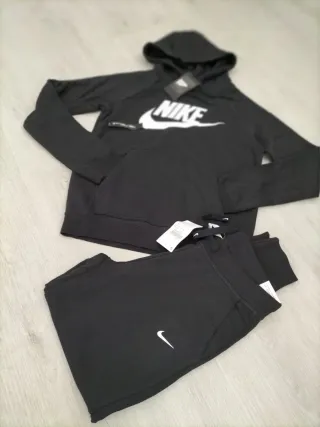 Chándal Nike  Mujer Invierno original capucha