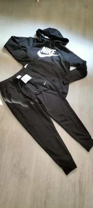 Chándal Nike  Mujer Invierno original capucha