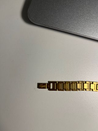 Pulsera Lacoste Dorada