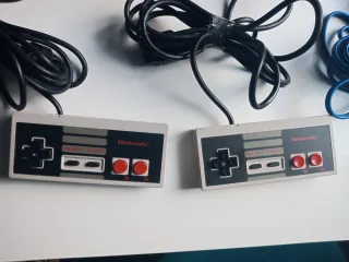Consola Nintendo NES Completa + Juego