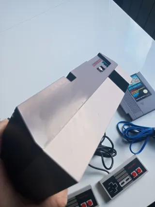 Consola Nintendo NES Completa + Juego