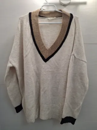 Jersey oversize beige y negro