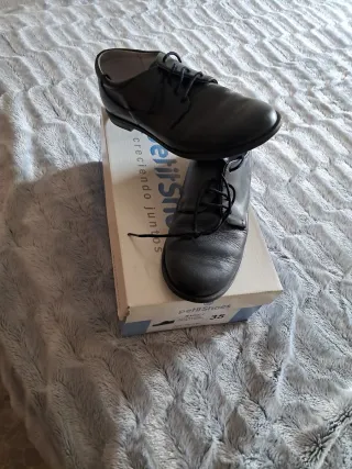 Zapatos PetitShoes niño talla 35