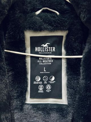 Abrigo Hollister Gris