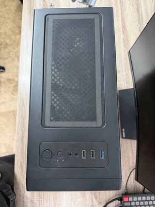 Vendo PC Gaming Personalizado por falta de uso.