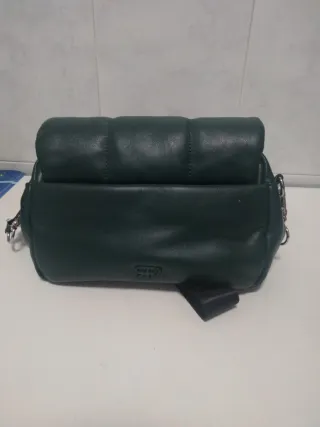 Bolso verde acolchado