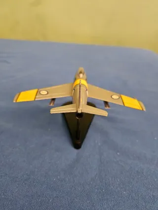 Modellino Aereo F-86 E Sabre
