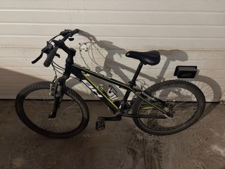 Bicicleta BH Montaña Negra/Verde