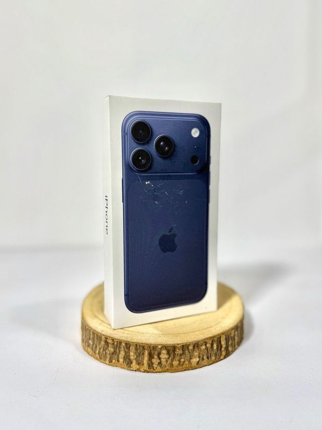 iPhone 17 Pro Max 256GB - PRECINTADO