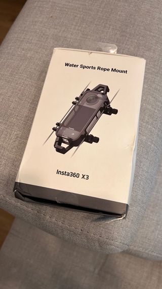 Soporte Insta360 X3 para deportes acuáticos