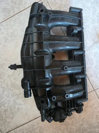 Colector Admisión Golf MK6 GTI