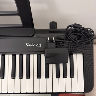 Teclado Digital, Casio Casiotone CT-S200