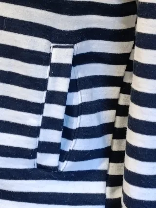 Sudadera Primark rayas blancas y negras