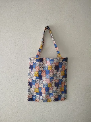Bolso de tela con estampado de gatos