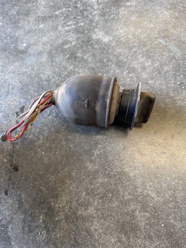 Piña Luces Mercedes MB