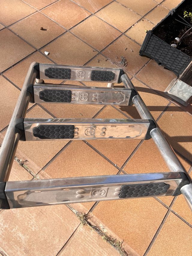 Scala per piscina in acciaio inossidabile