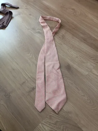 Corbata de seda rosa y marrón