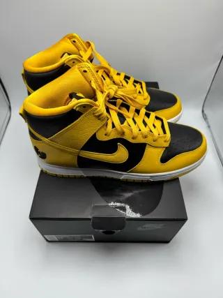 Nike Dunk Wu-Tang Black Yellow