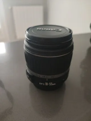 Canon EOS 1000D Negra