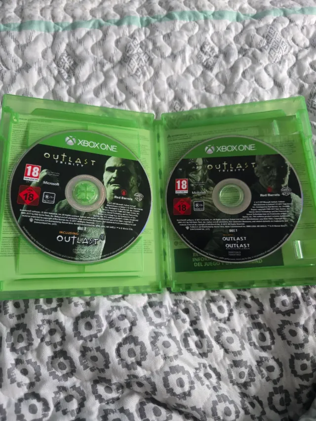 Outlast Trinity per Xbox One