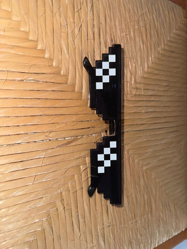 Gafas Pixeladas Estilo Minecraft